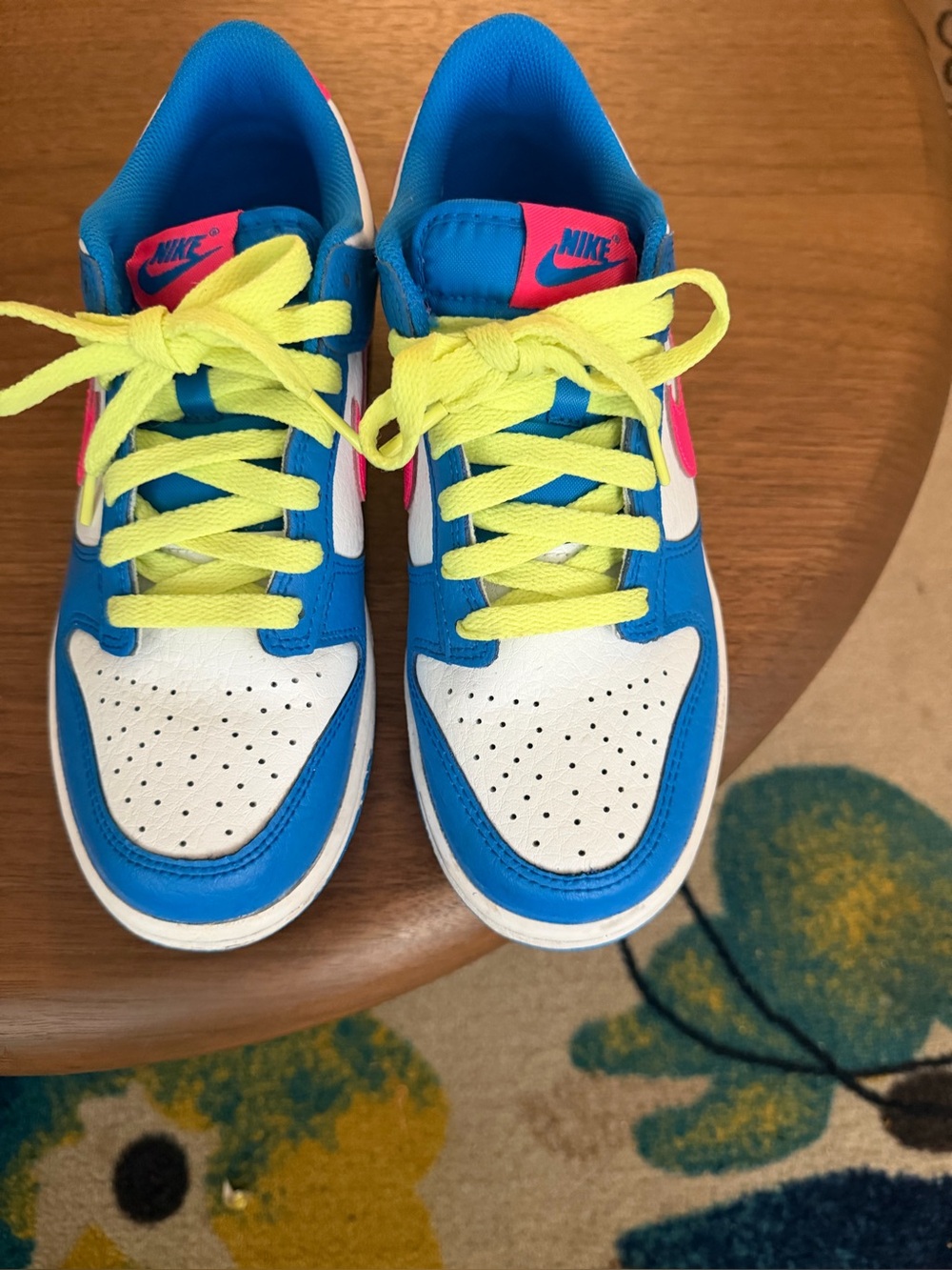 Nike Kids Low-Top Sneakers in Blue, White, Neon Yellow & Pink